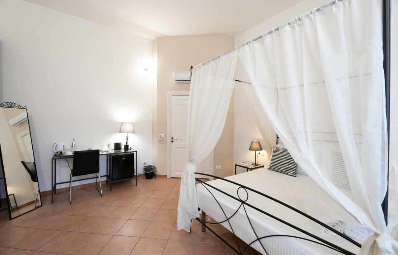 Trigona Garden Suite Ното Екстериор снимка