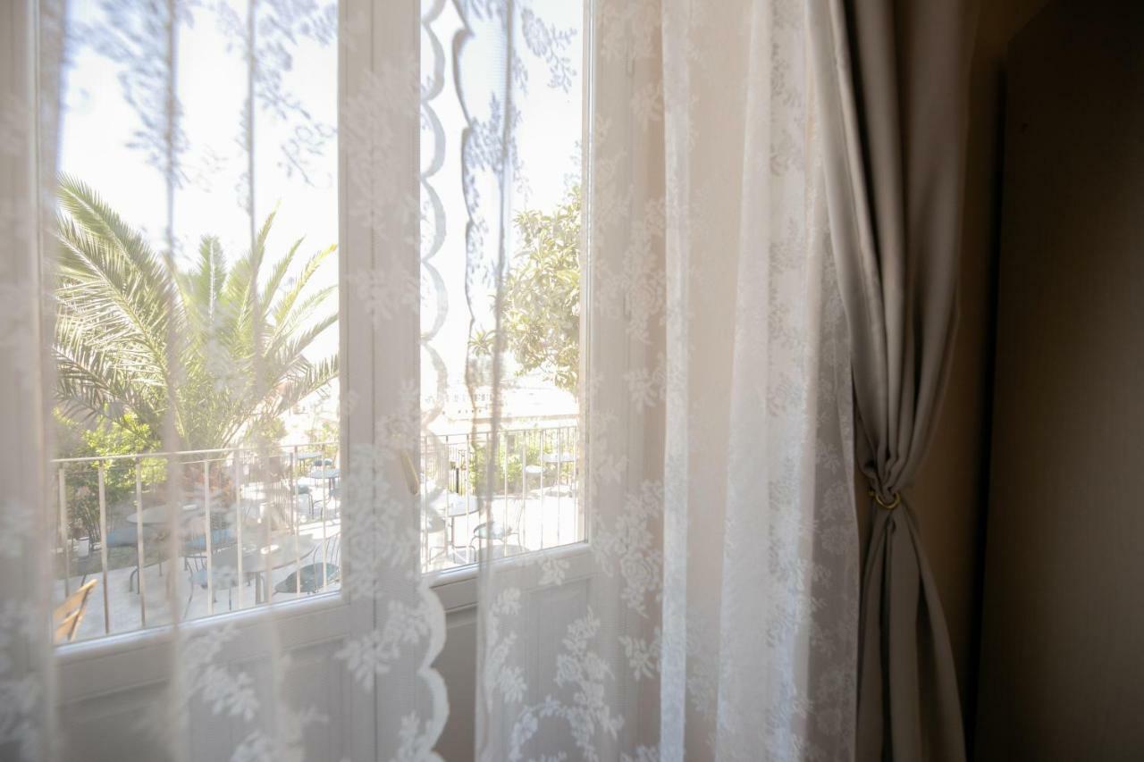 Trigona Garden Suite Ното Екстериор снимка