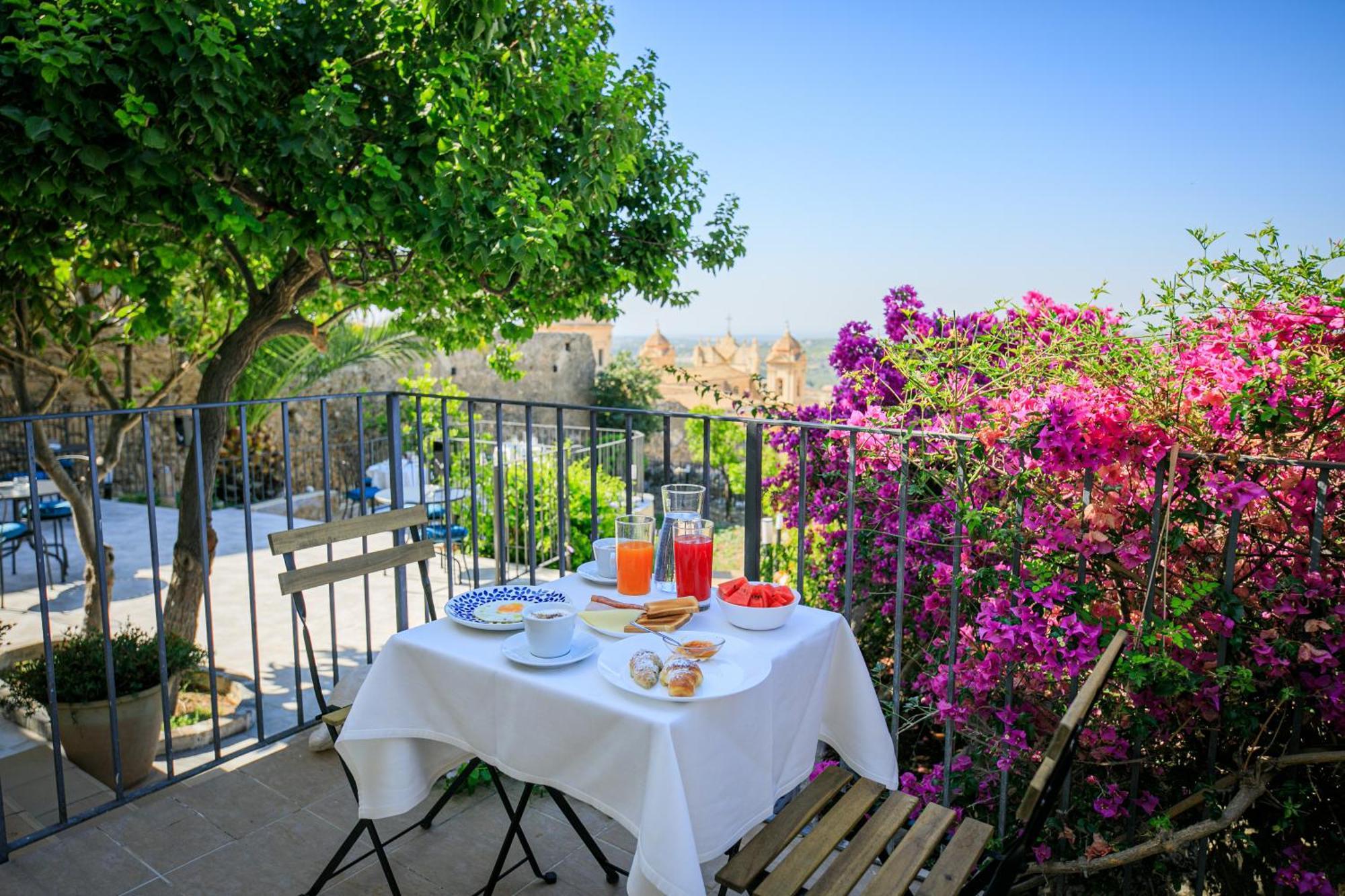 Trigona Garden Suite Ното Екстериор снимка