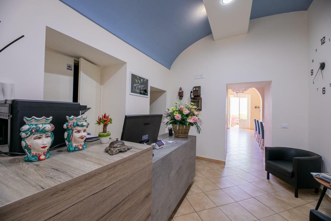 Trigona Garden Suite Ното Екстериор снимка